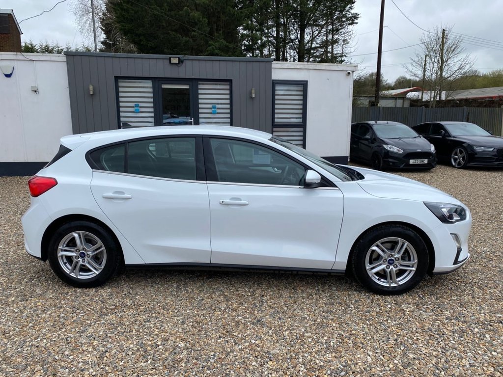 Used Ford Focus 2021 for sale - 78030768: Photo 3