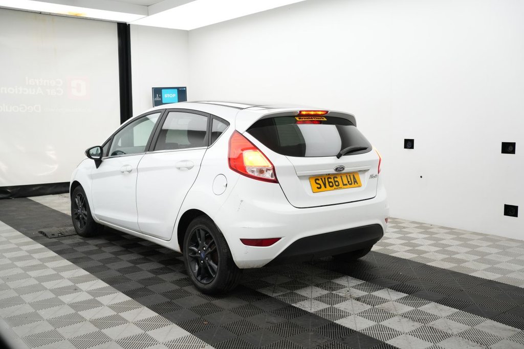 Used Ford Fiesta 2016 for sale - 76609005: Photo 10