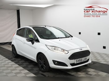 2016 (66) - 1.25 82 Zetec White 5dr