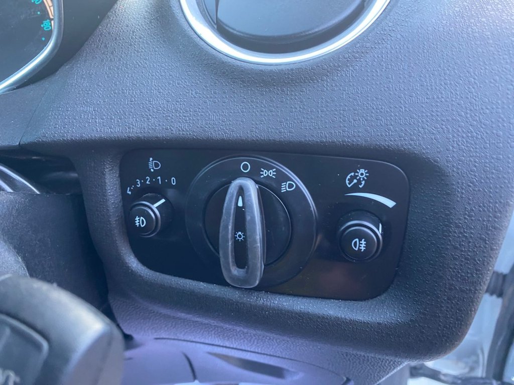 Used Ford Fiesta 2016 for sale - 76609005: Photo 31