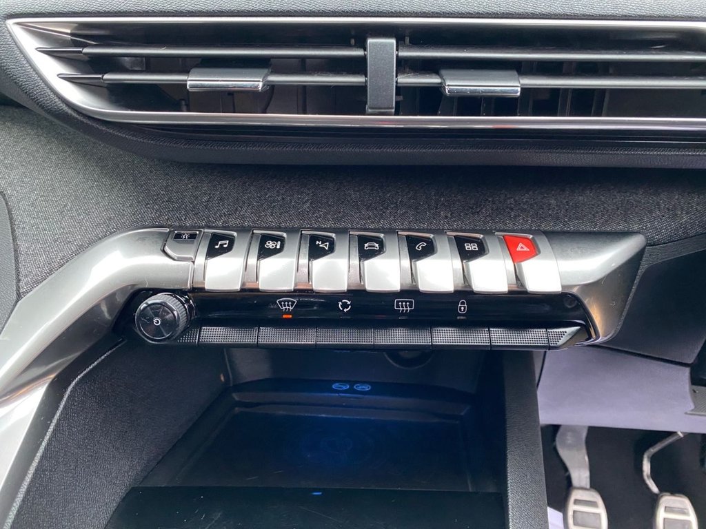 Used Peugeot 3008 2018 for sale - 77551509: Photo 29