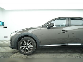 Used Mazda CX-3 2017 for sale - 78358045: Photo