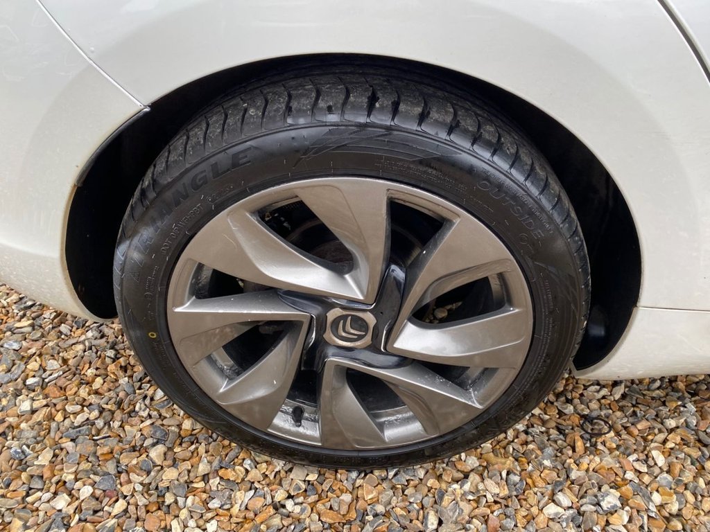 Used Citroen DS5 2014 for sale - 77990747: Photo 44