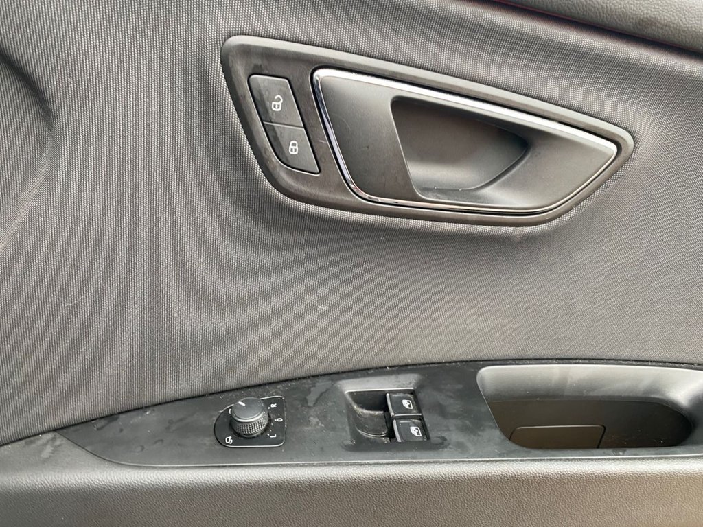 Used SEAT Leon 2017 for sale - 76608998: Photo 30