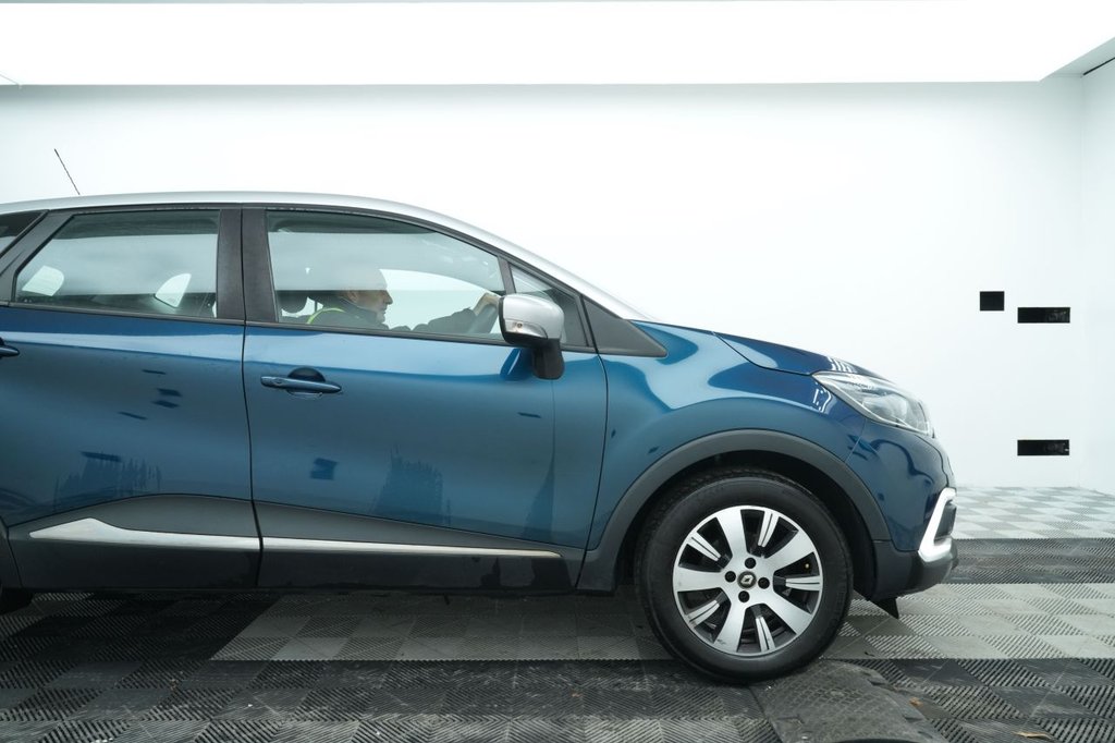 Used Renault Captur 2019 for sale - 77171800: Photo 3
