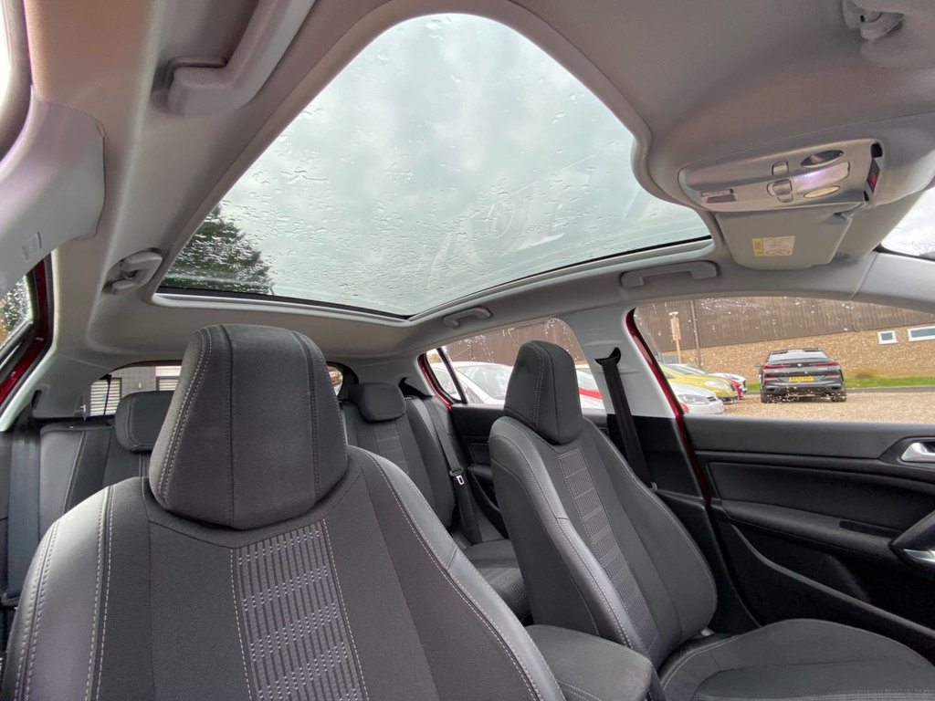 Used Peugeot 308 2018 for sale - 76609015: Photo 13