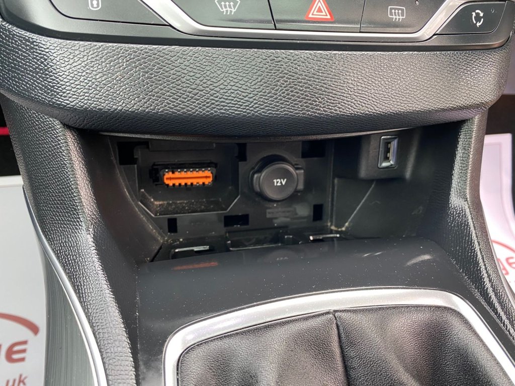 Used Peugeot 308 2018 for sale - 76609015: Photo 32