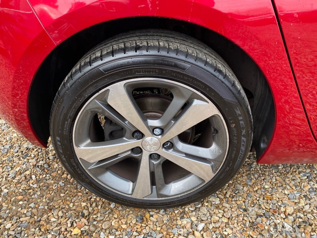 Used Peugeot 308 2018 for sale - 76609015: Photo 41