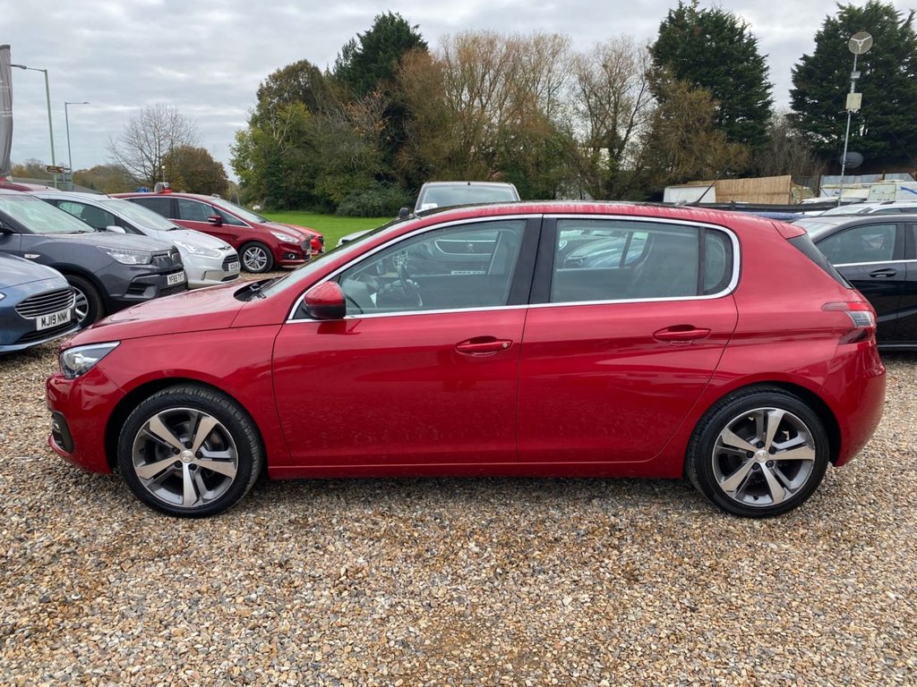 Used Peugeot 308 2018 for sale - 76609015: Photo 8