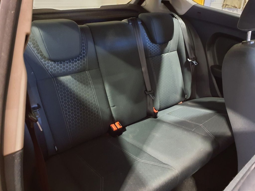 Used Ford Fiesta 2010 for sale - 76632374: Photo 11