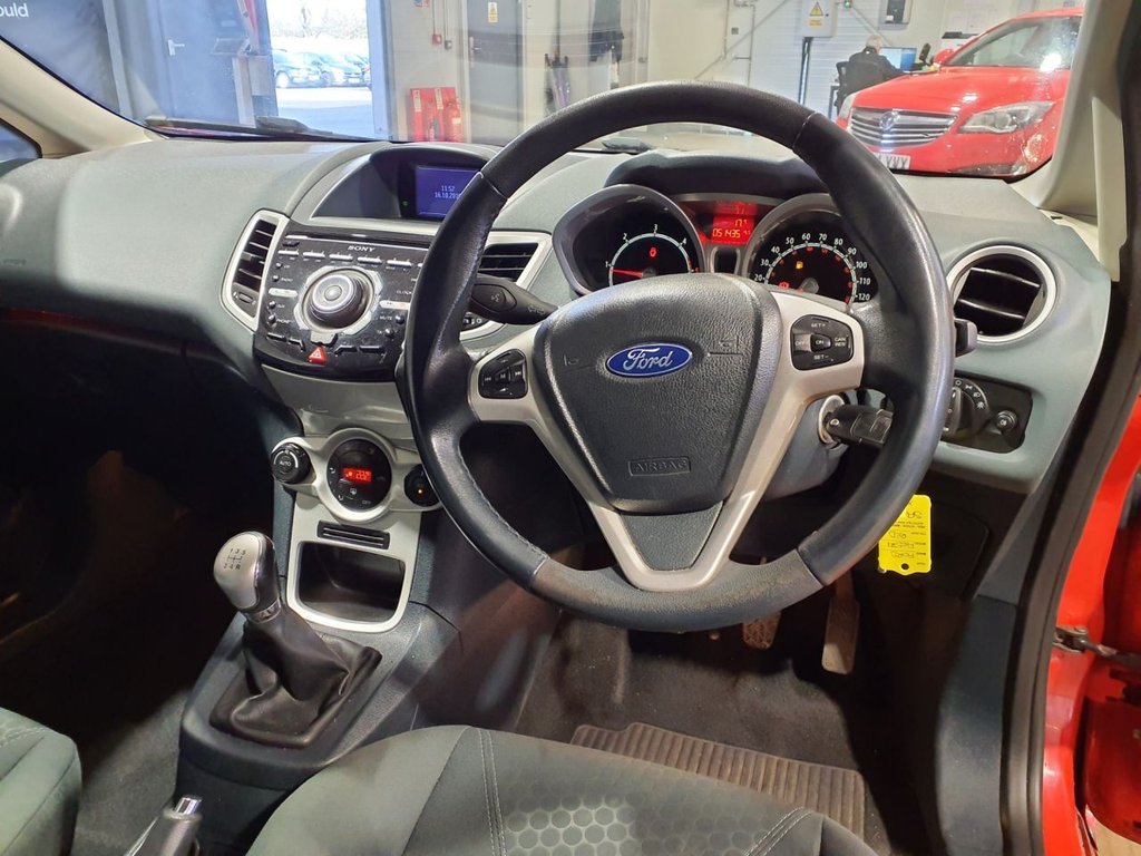 Used Ford Fiesta 2010 for sale - 76632374: Photo 9