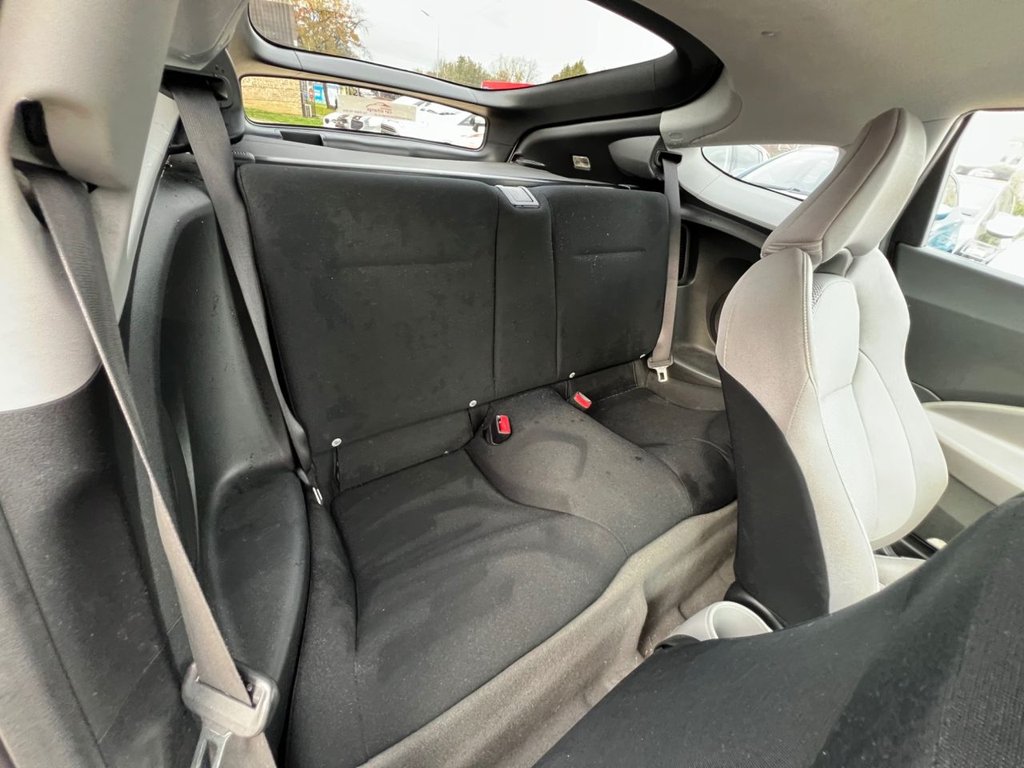 Used Honda CR-Z 2012 for sale - 76710818: Photo 14