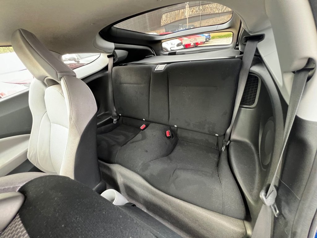 Used Honda CR-Z 2012 for sale - 76710818: Photo 15
