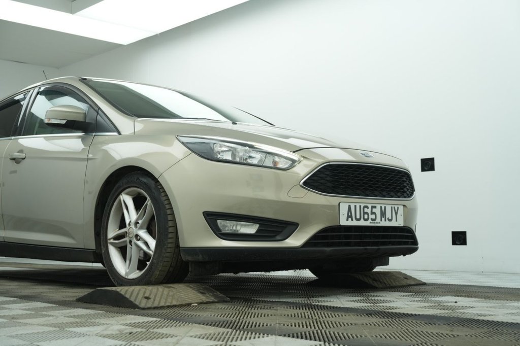Used Ford Focus 2015 for sale - 78128836: Photo 5
