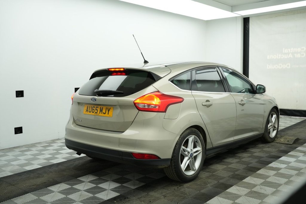 Used Ford Focus 2015 for sale - 78128836: Photo 7