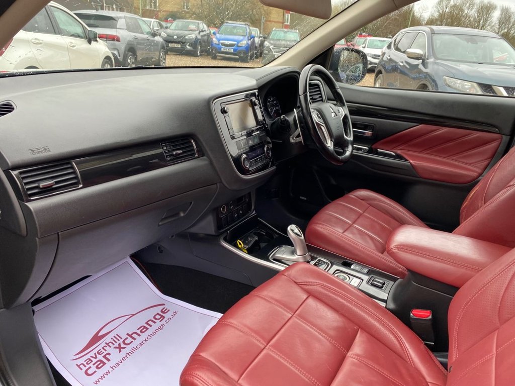 Used Mitsubishi Outlander 2017 for sale - 77667066: Photo 27