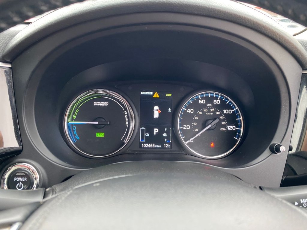 Used Mitsubishi Outlander 2017 for sale - 77667066: Photo 31