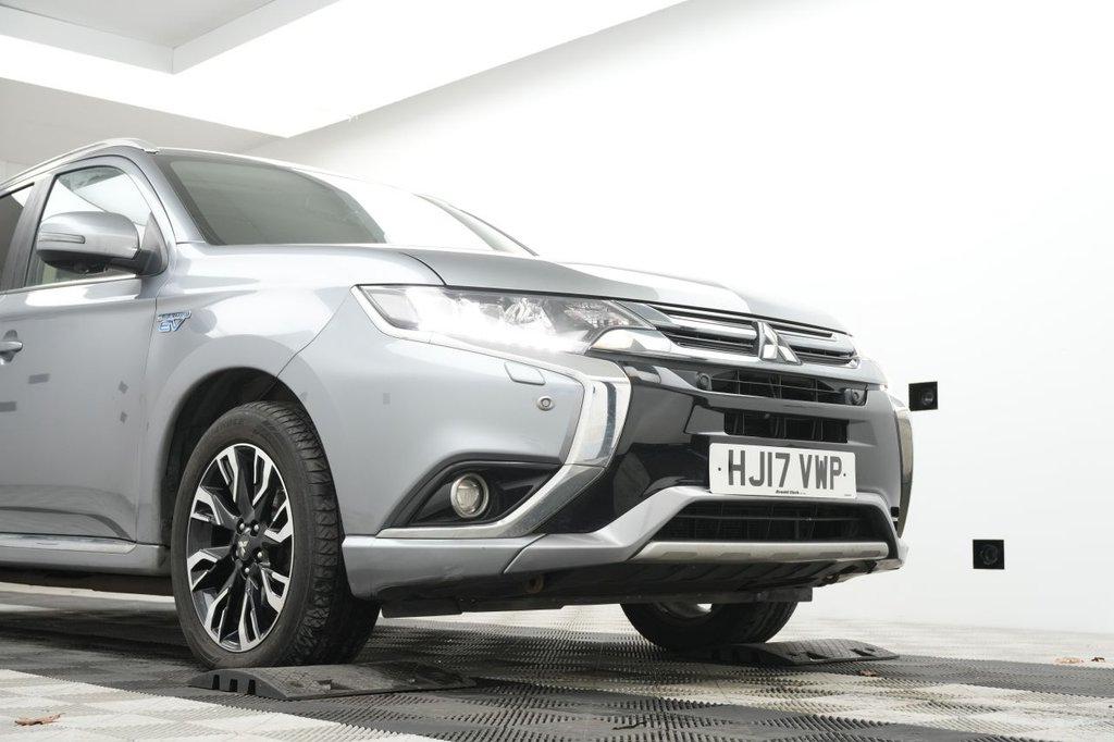 Used Mitsubishi Outlander 2017 for sale - 77667066: Photo 6