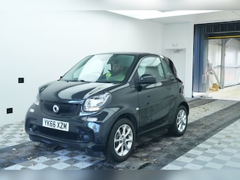 Used smart fortwo 2016 for sale - 76900488: Photo