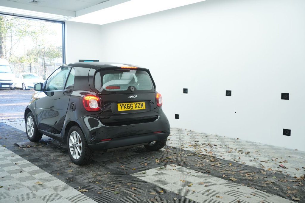 Used smart fortwo 2016 for sale - 76900488: Photo 8