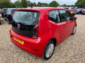 Used Volkswagen up! 2018 for sale - 78995992: Photo