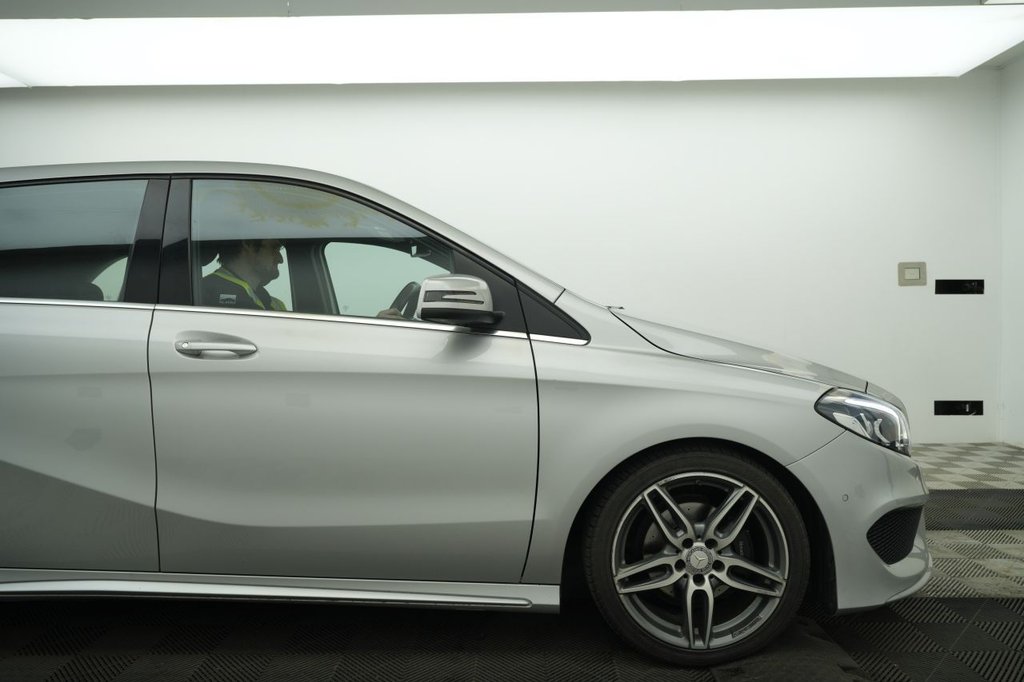 Used Mercedes-Benz B Class 2017 for sale - 78056649: Photo 3