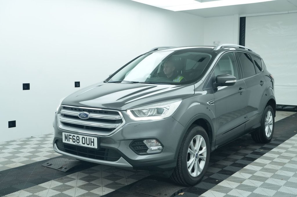 Used Ford Kuga 2018 for sale - 77241645: Photo 2