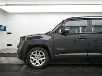 Used Jeep Renegade 2018 for sale - 77747974: Photo
