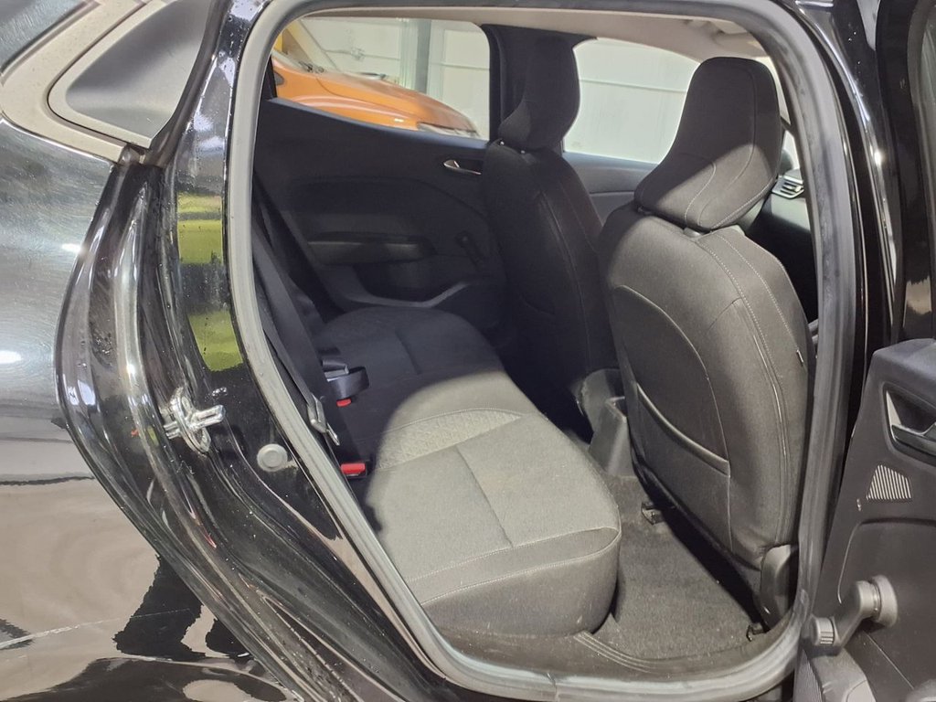 Used Renault Clio 2020 for sale - 77734119: Photo 11