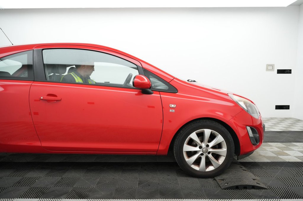Used Vauxhall Corsa 2014 for sale - 77551478: Photo 3