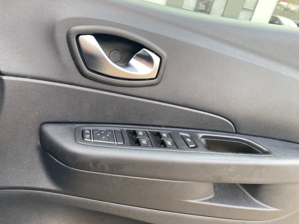 Used Renault Captur 2018 for sale - 77594060: Photo 33