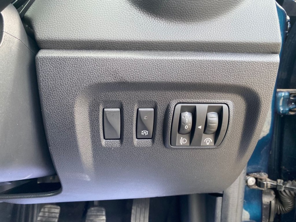 Used Renault Captur 2018 for sale - 77594060: Photo 34