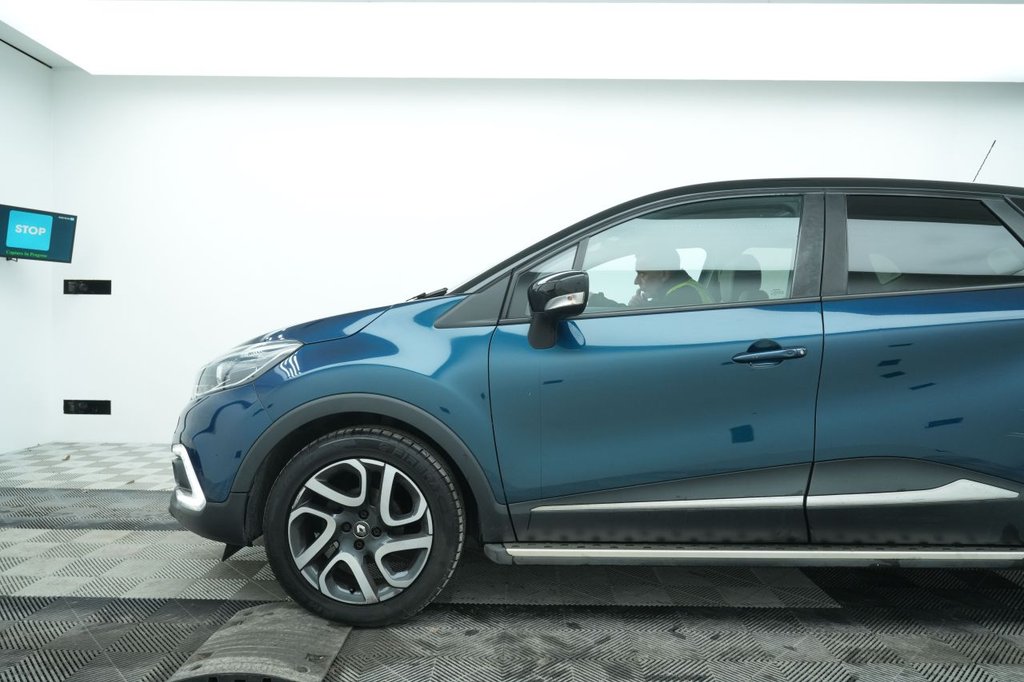 Used Renault Captur 2018 for sale - 77594060: Photo 4