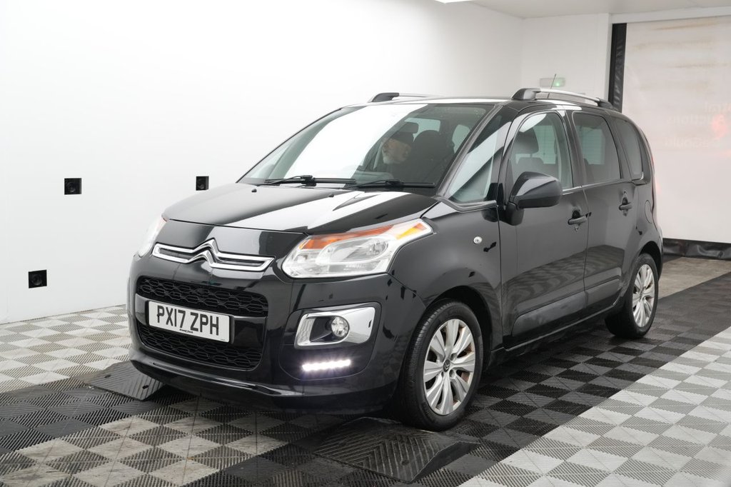 Used Citroen C3 Picasso 2017 for sale - 77199871: Photo 2