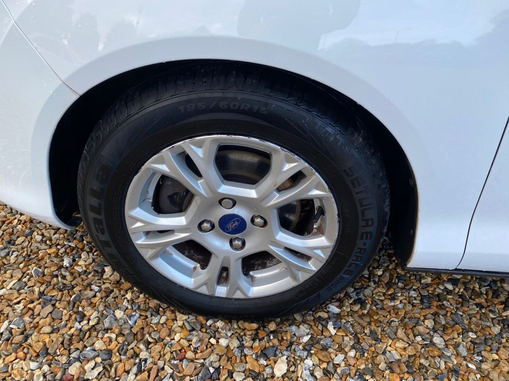 Used Ford B-MAX 2014 for sale - 76760671: Photo 32