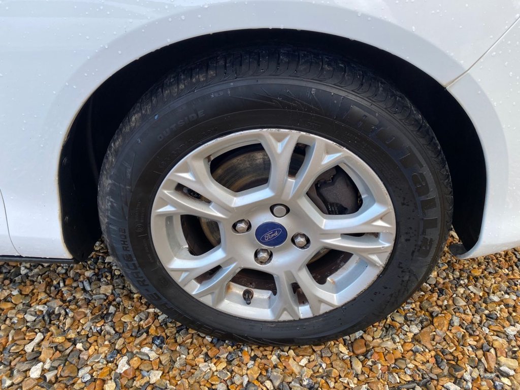 Used Ford B-MAX 2014 for sale - 76760671: Photo 34