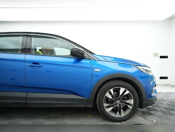 Used Vauxhall Grandland X 2019 for sale - 79027037: Photo