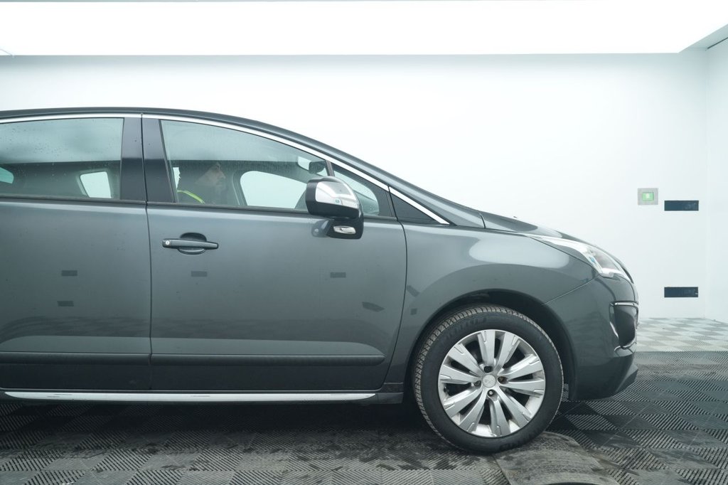 Used Peugeot 3008 2015 for sale - 77747924: Photo 3