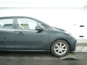 Used Peugeot 208 2017 for sale - 79835654: Photo