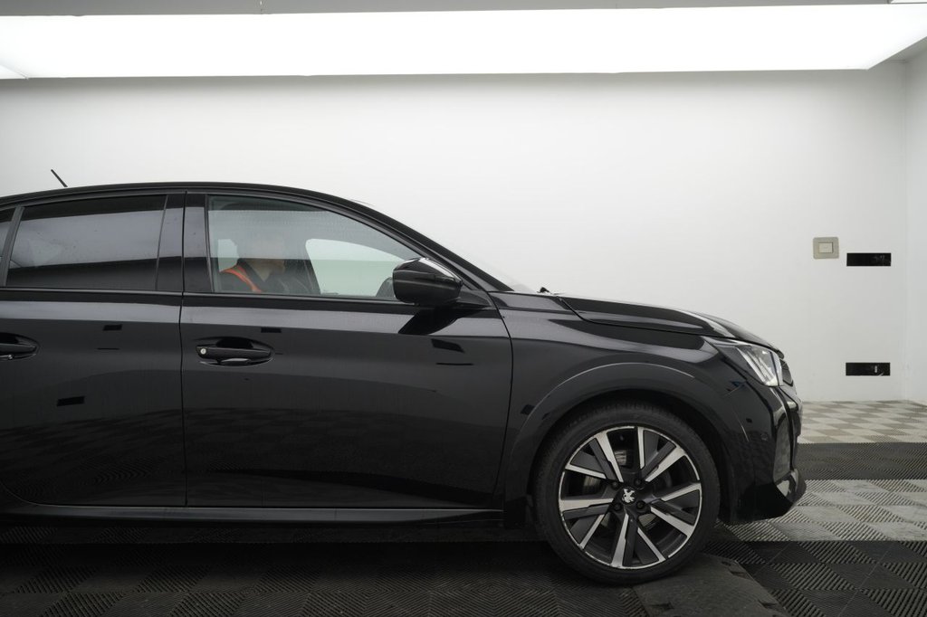 Used Peugeot 208 2021 for sale - 76740321: Photo 3