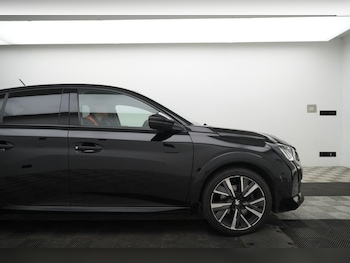 Used Peugeot 208 2021 for sale - 76740321: Photo