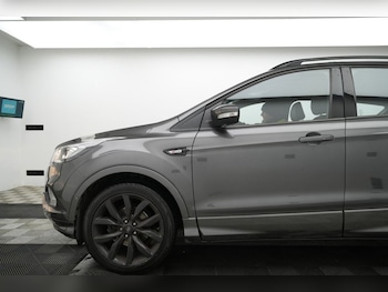 Used Ford Kuga 2018 for sale - 76962033: Photo