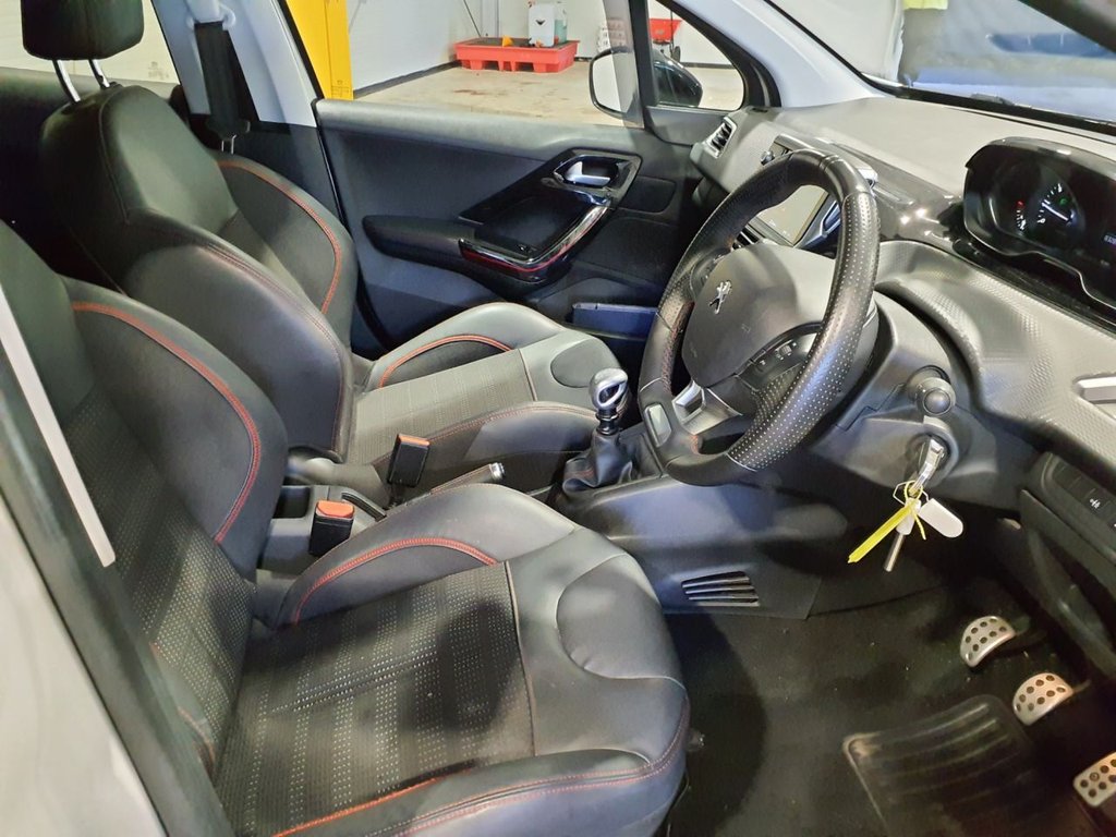 Used Peugeot 208 2018 for sale - 77026861: Photo 10