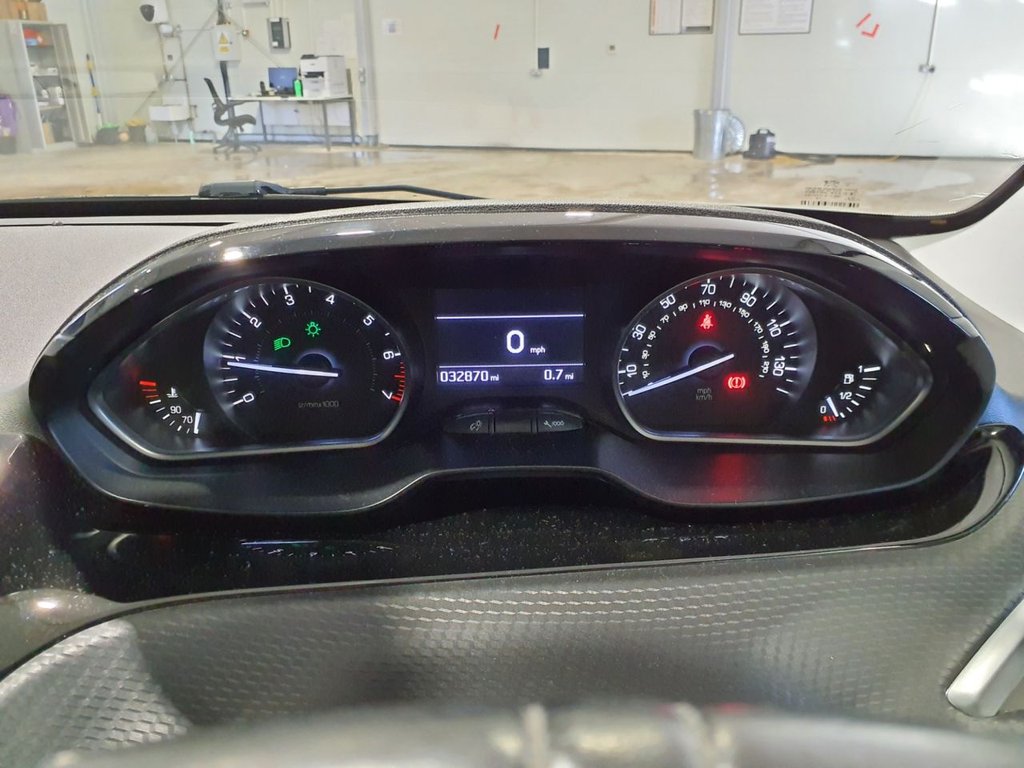 Used Peugeot 208 2018 for sale - 77026861: Photo 12