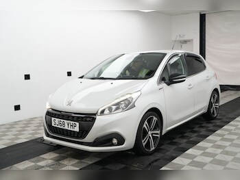 Used Peugeot 208 2018 for sale - 77026861: Photo