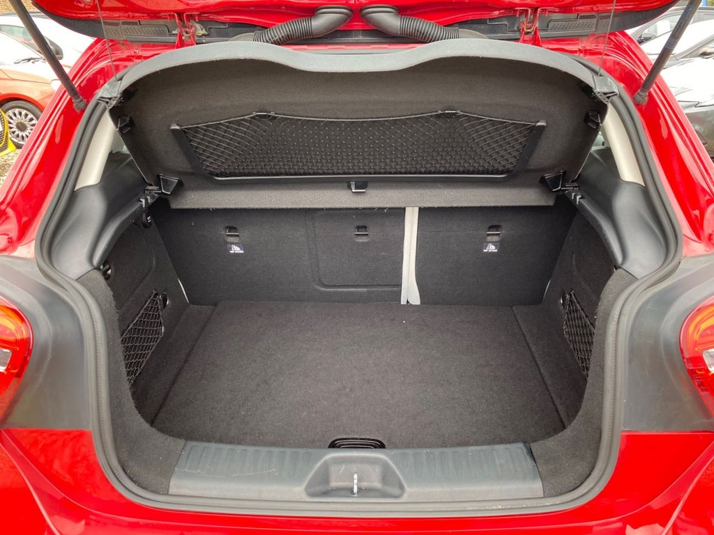 Used Mercedes-Benz A-Class 2016 for sale - 76609029: Photo 6