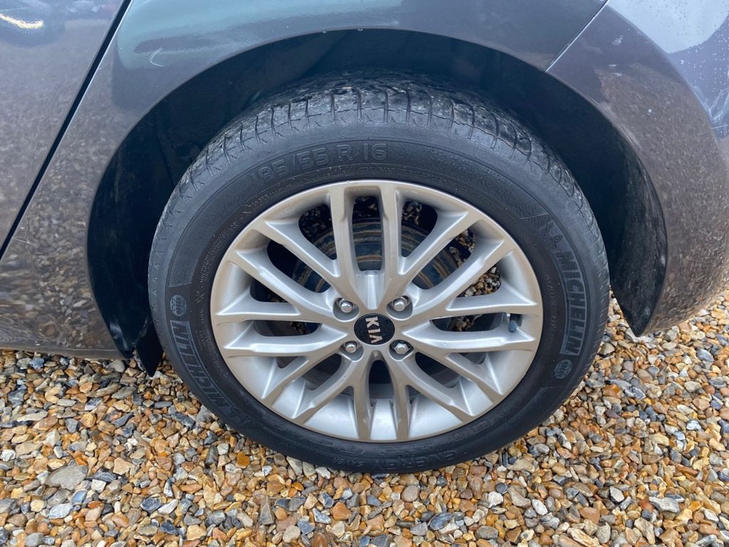 Used Kia Rio 2017 for sale - 76609063: Photo 35