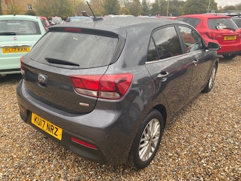 Used Kia Rio 2017 for sale - 76609063: Photo