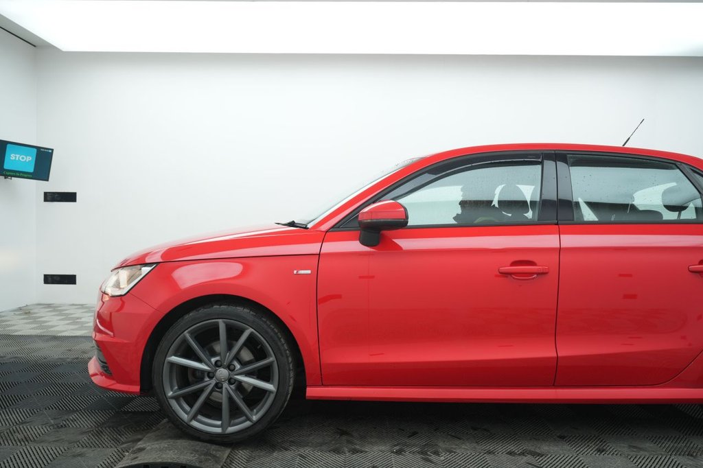 Used Audi A1 2015 for sale - 77747911: Photo 4
