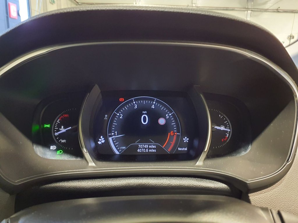 Used Renault Megane 2019 for sale - 77780860: Photo 12